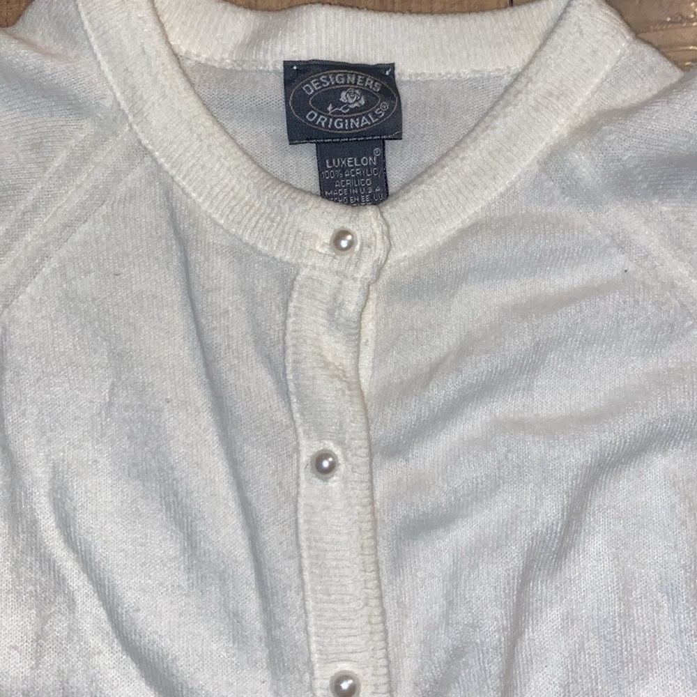 Vintage Designers Originals Luxelon white Cardigan Sweater
Size medium petite - Picture 2 of 2